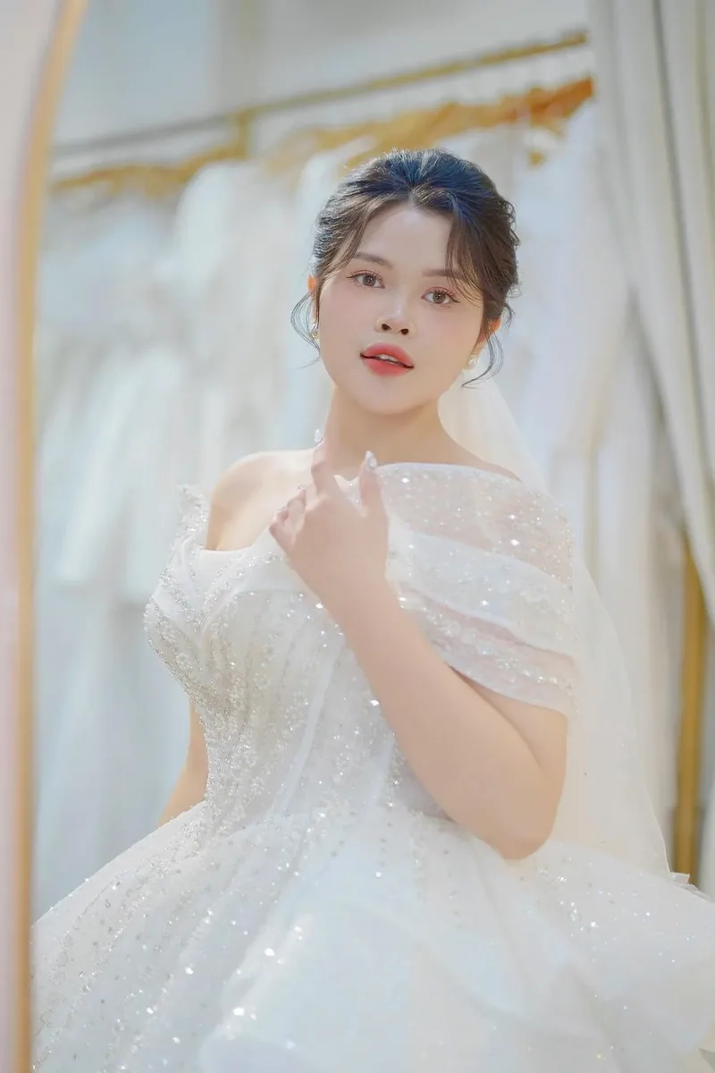 Chọn ngay bộ sưu tập hình ảnh cô gái mập dễ thương HD đầy cảm hứng