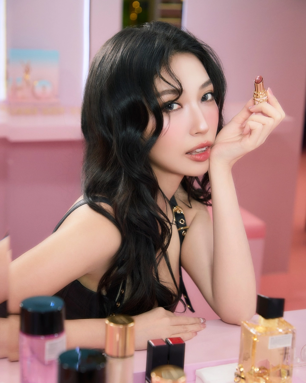 Chọn ngay hình nền gái 2k5 dễ thương bạn thích