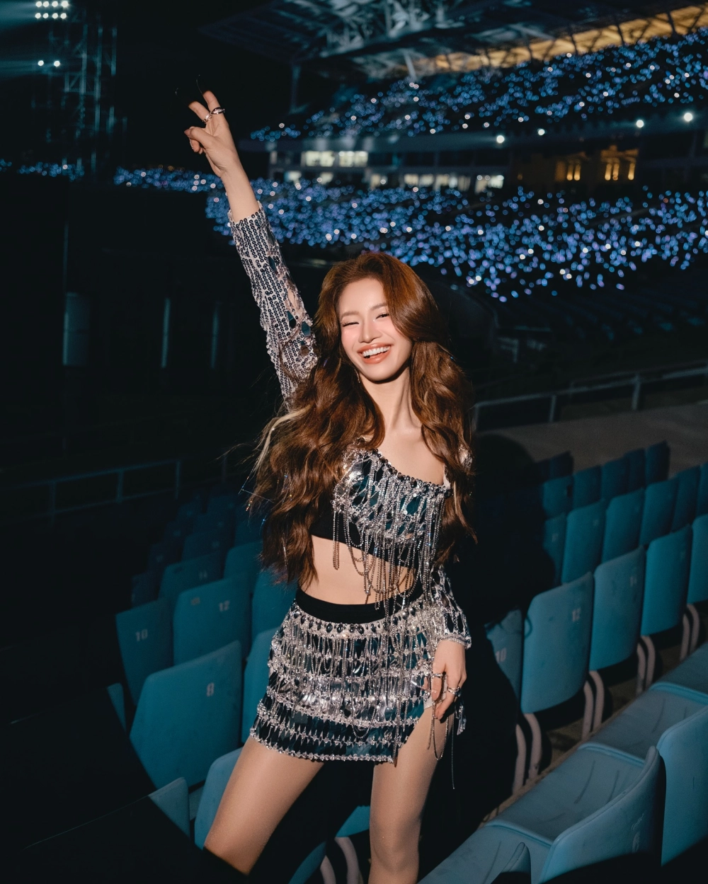 Khung cảnh nhẹ nhàng gợi nhớ bản phối xuân hạ thu đông Lâm Bảo Ngọc