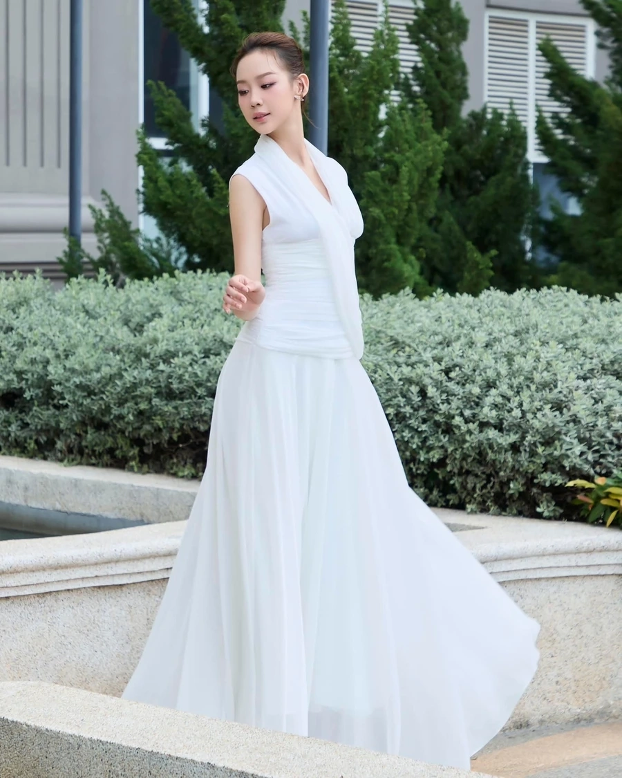 Dáng bước catwalk chuyên nghiệp từ Lê Nguyễn Bảo Ngọc cao mét mấy