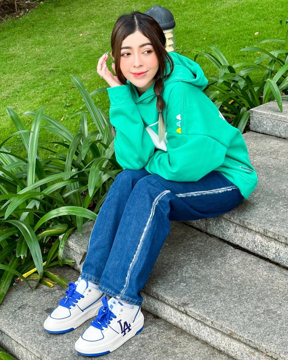 Ảnh diện váy cưới lộng lẫy từ Linh Barbie cưới