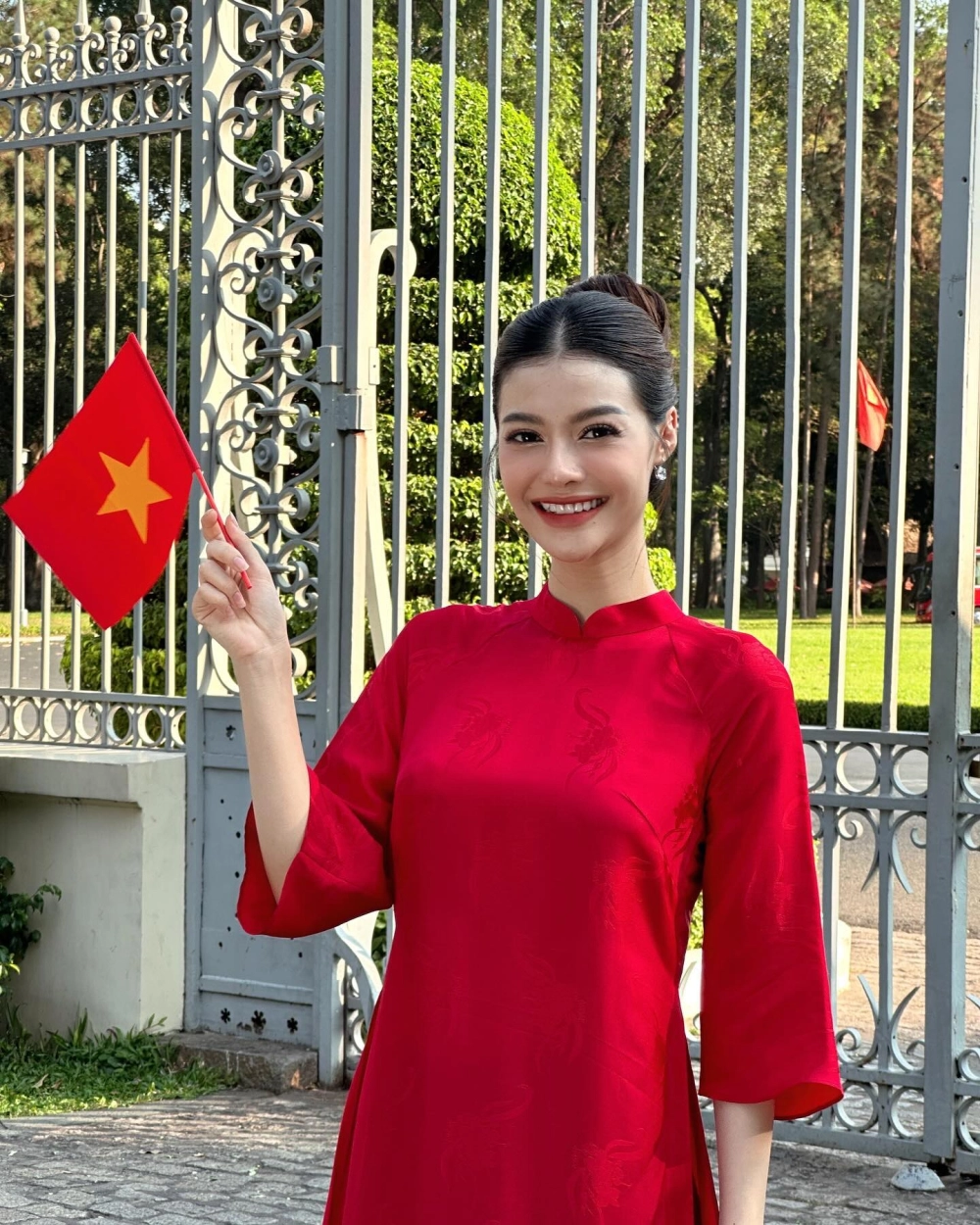 Cài hình nền gái 2k5 dễ thương cho điện thoại ngay hôm nay