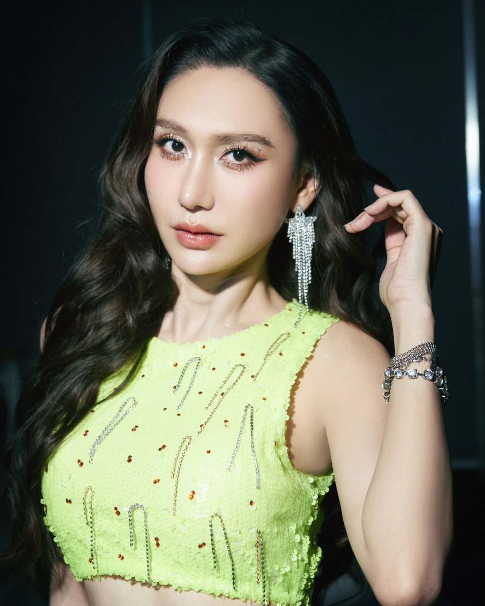 Hình ảnh truyền thống thu hút từ tát nước đầu đình Lynk Lee