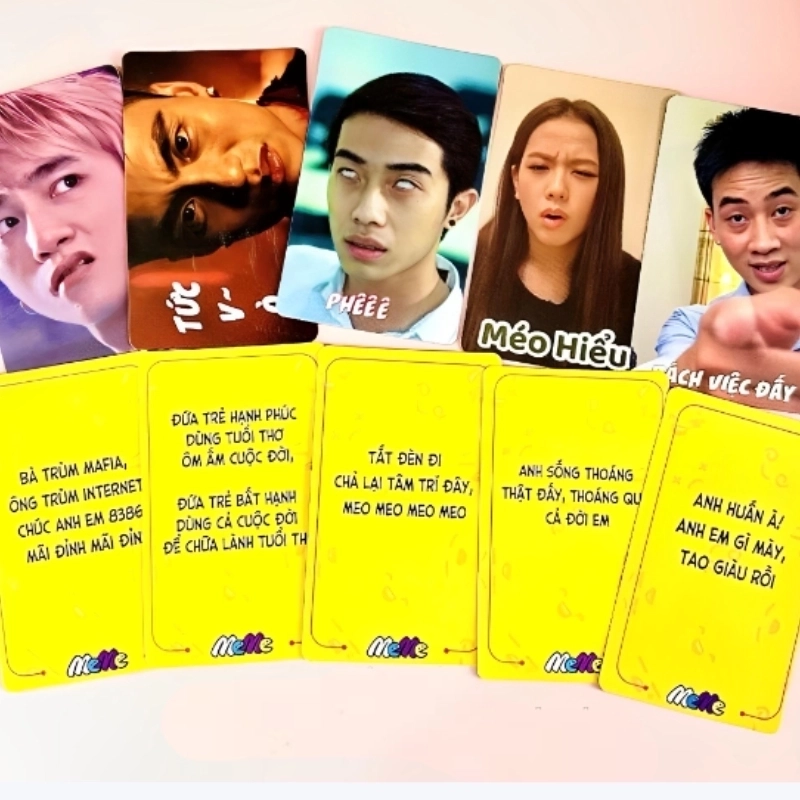 Cảm xúc game bài qua meme tết đánh bài đặc sắc