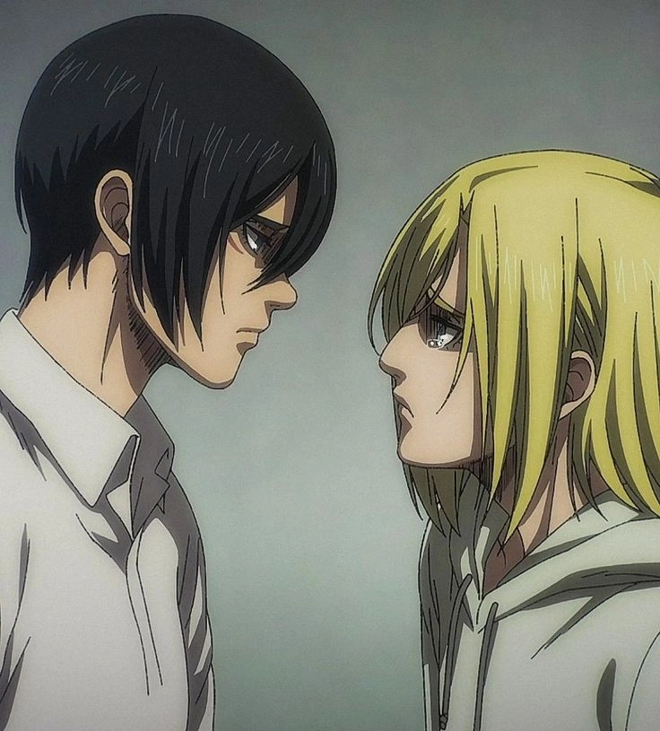 Mikasa vs Annie là trận đấu nữ chiến binh đáng nhớ