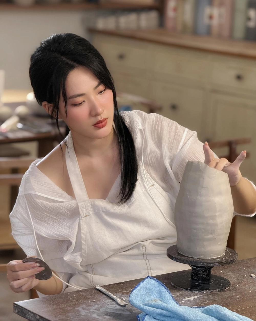 Nhan sắc tự nhiên xóa tan tin đồn Minh Trang phẫu thuật thẩm mỹ