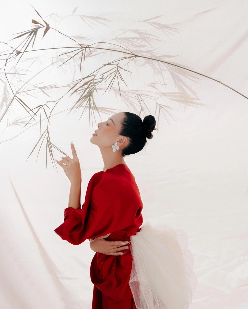 Ảnh poster nổi bật từ các dự án Nam Thư phim