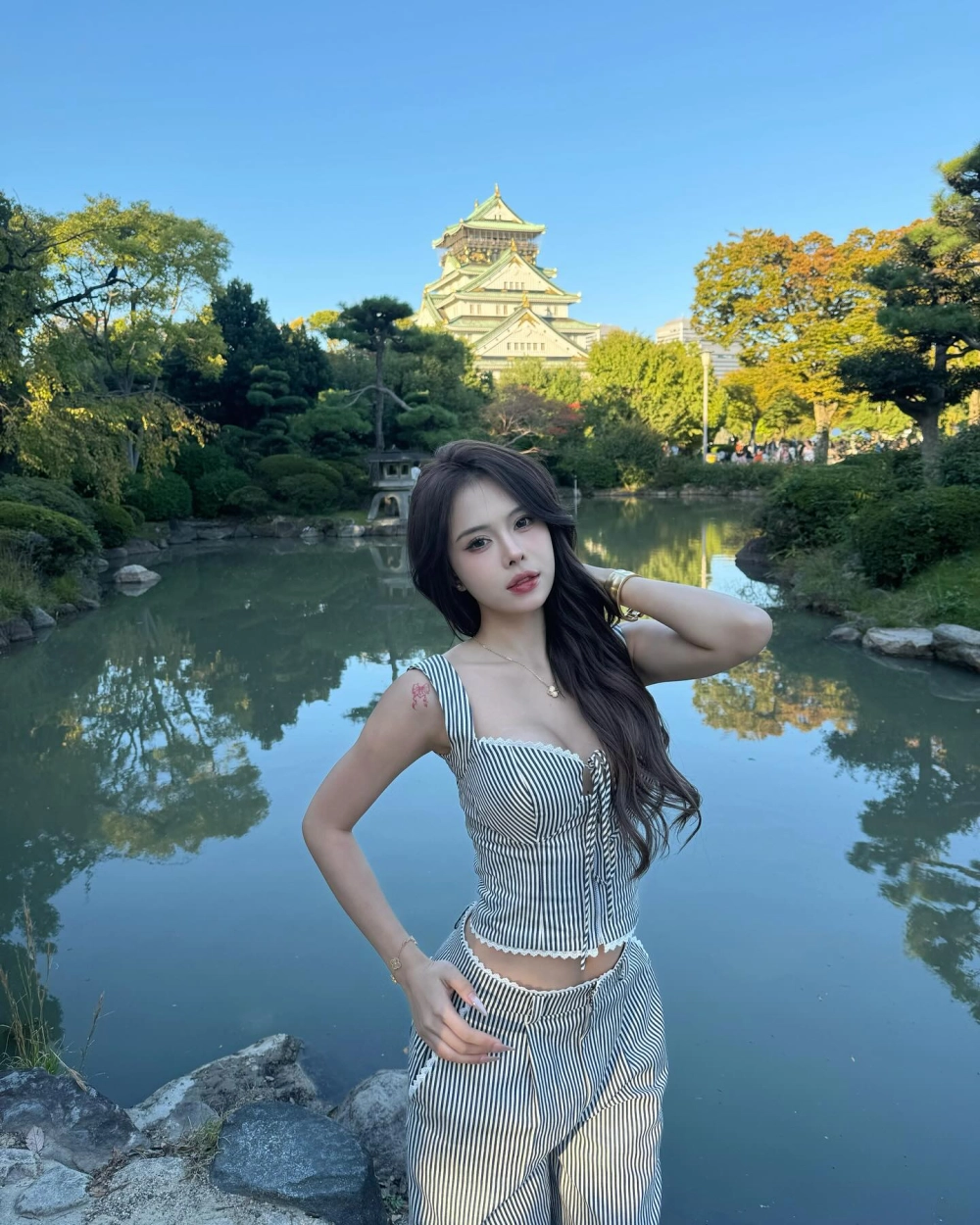 Visual thu hút trong loạt ảnh Ngân Hà TikTok mới