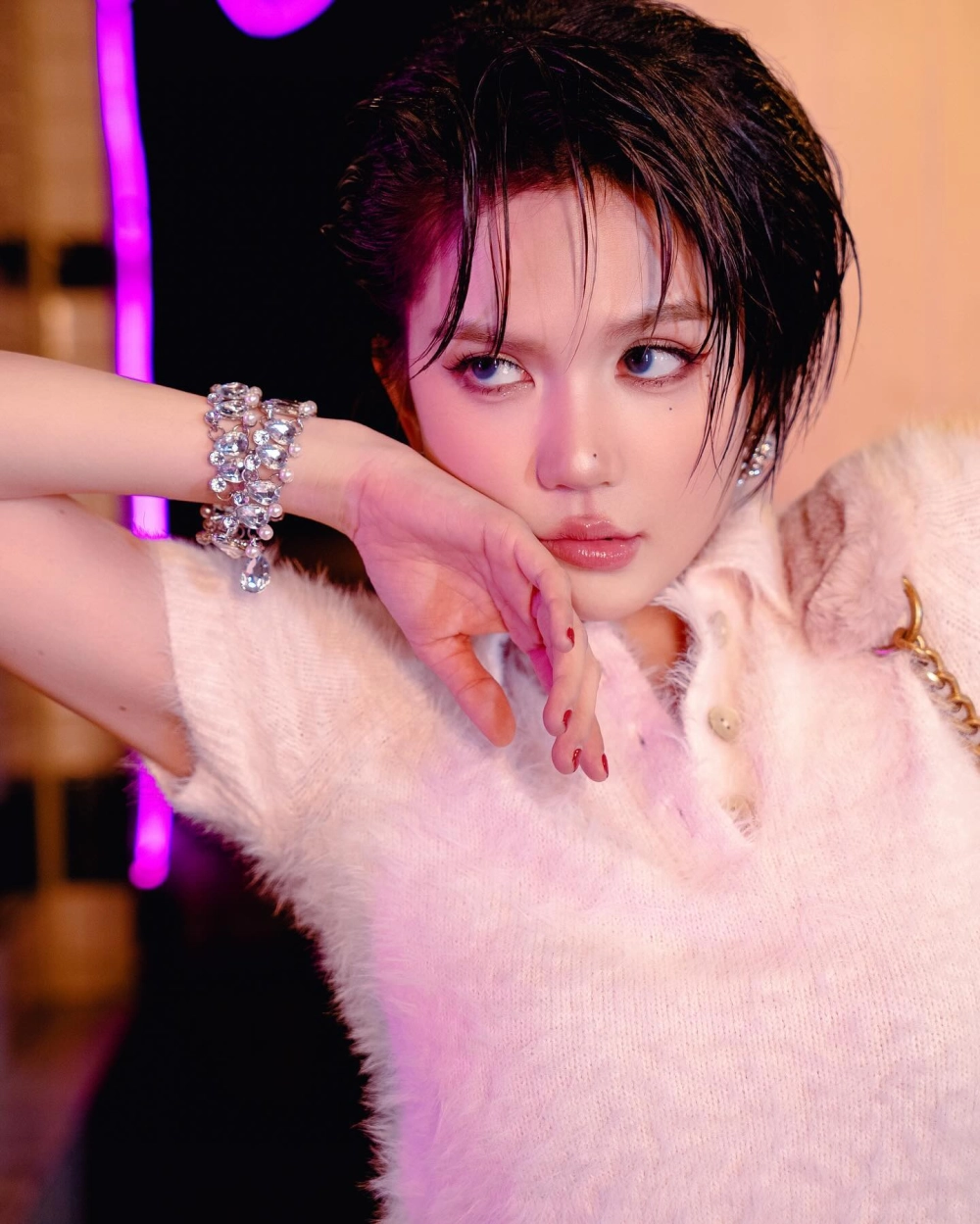 Không thể rời mắt với bộ sưu tập ảnh gái đẹp cho điện thoại dễ thương nhất