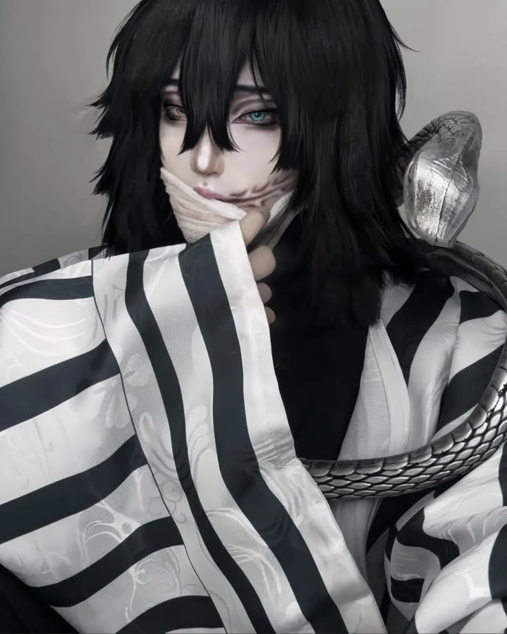 Iguro Obanai cosplay chuẩn chỉnh từ trang phục đến ánh mắt