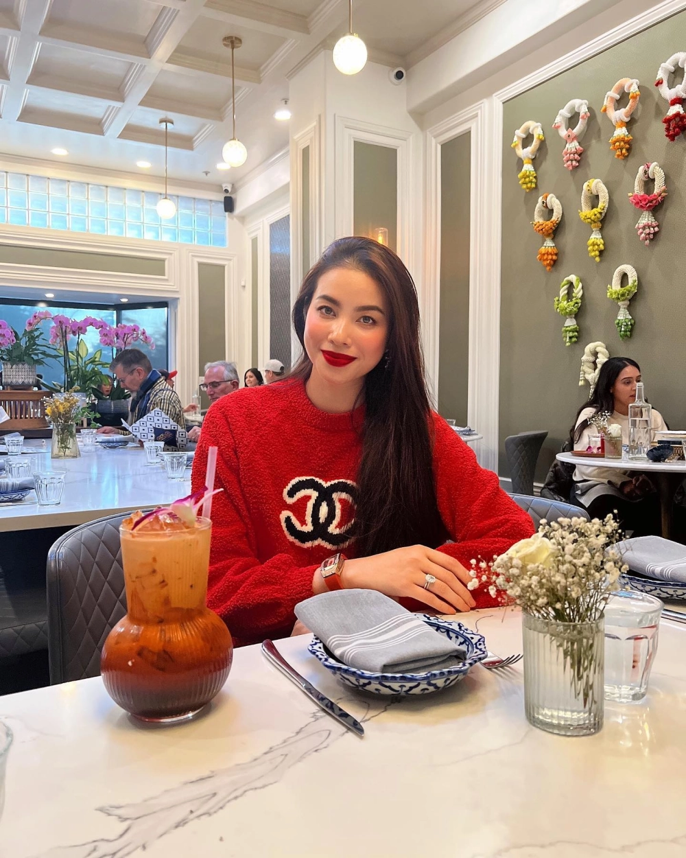 Vẻ đẹp cuốn hút khó rời từ ảnh gái xinh Trung Quốc