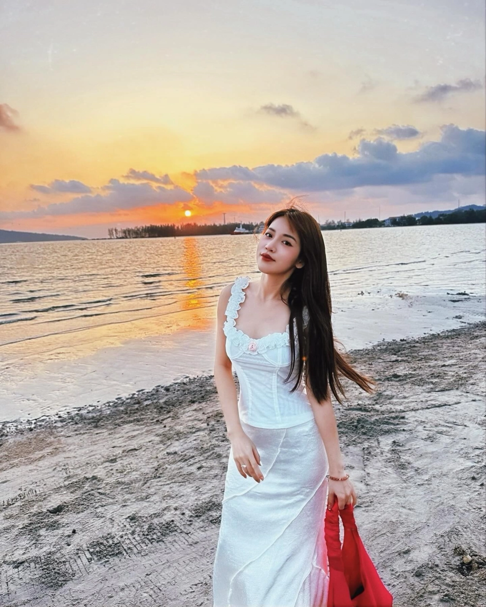 Ngược dòng thời gian với ảnh mạng gái xinh 2010 hot trend