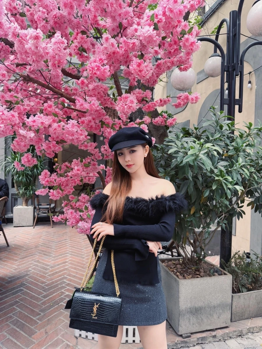 Hình ảnh hài hước và duyên dáng từ Quỳnh Kool kem xôi