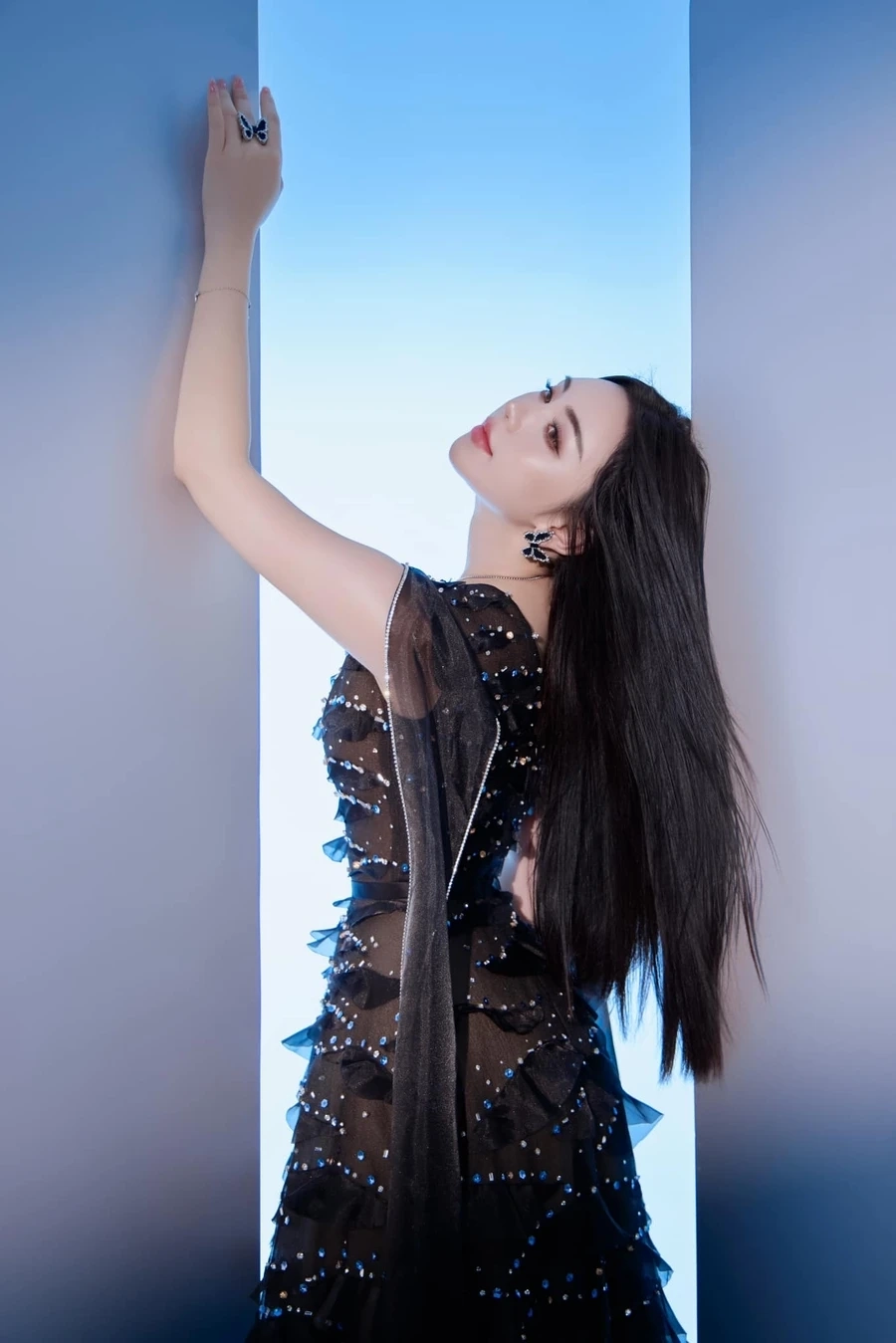 Tạo hình sắc sảo từ Quỳnh Kool Quỳnh búp bê