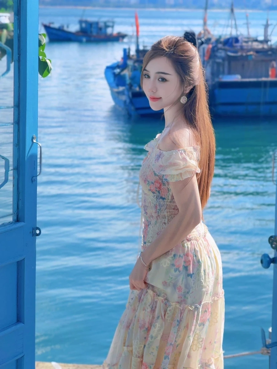 Ảnh cảm xúc trong phân cảnh Quỳnh Kool đừng bắt em phải quên