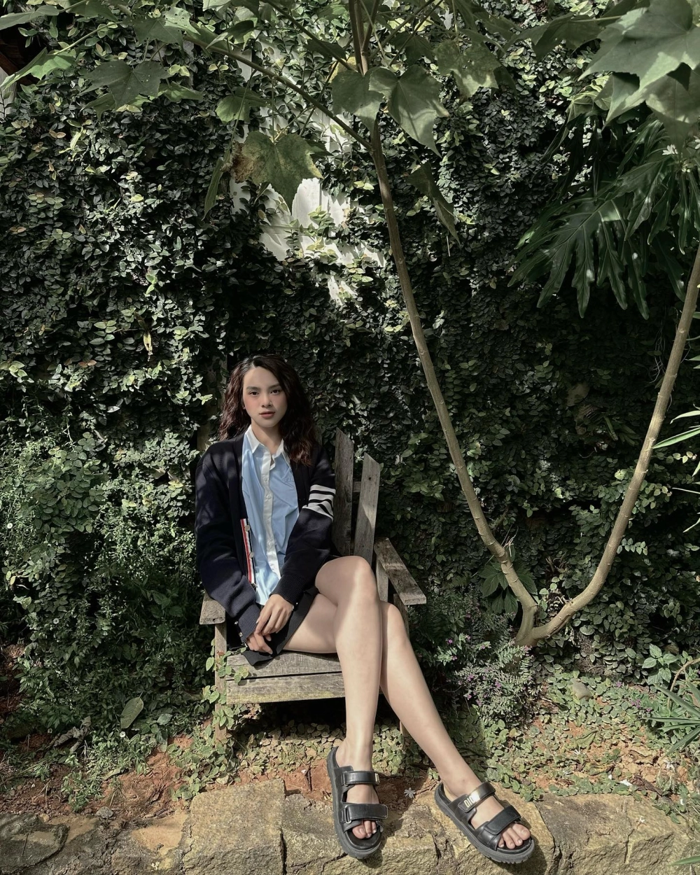 Khoảnh khắc nhẹ nhàng khi Quỳnh Lương hát