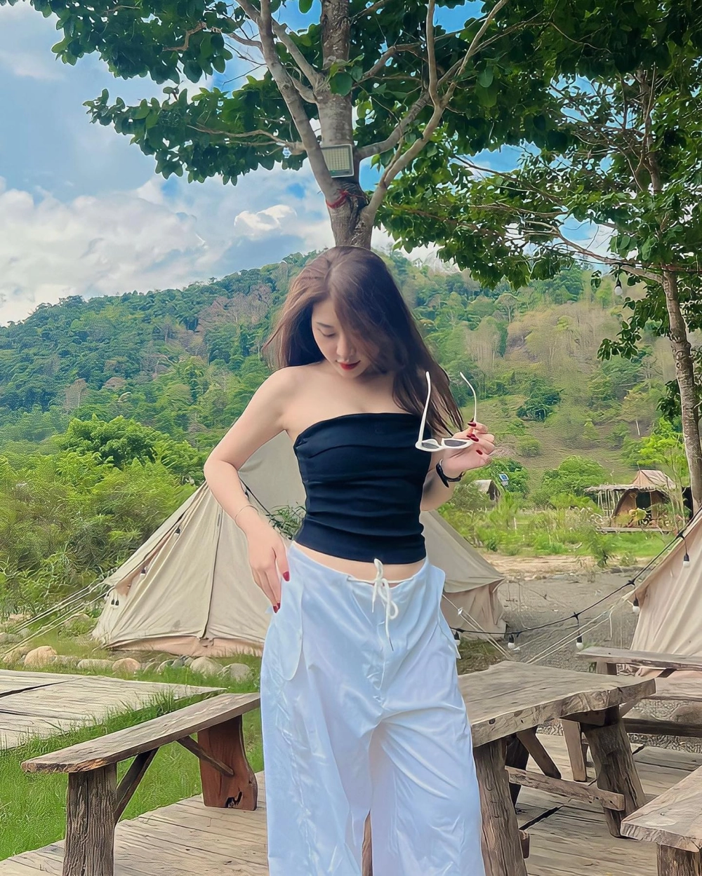 Tình khúc sâu lắng thể hiện qua Quỳnh Trang chuyện chúng mình