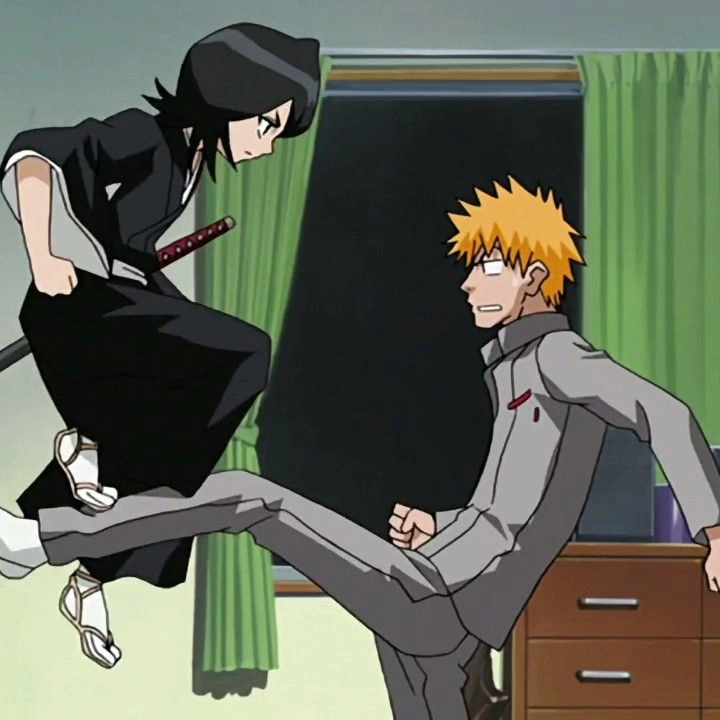 Rukia and Ichigo gắn bó từ những ngày đầu trong Bleach