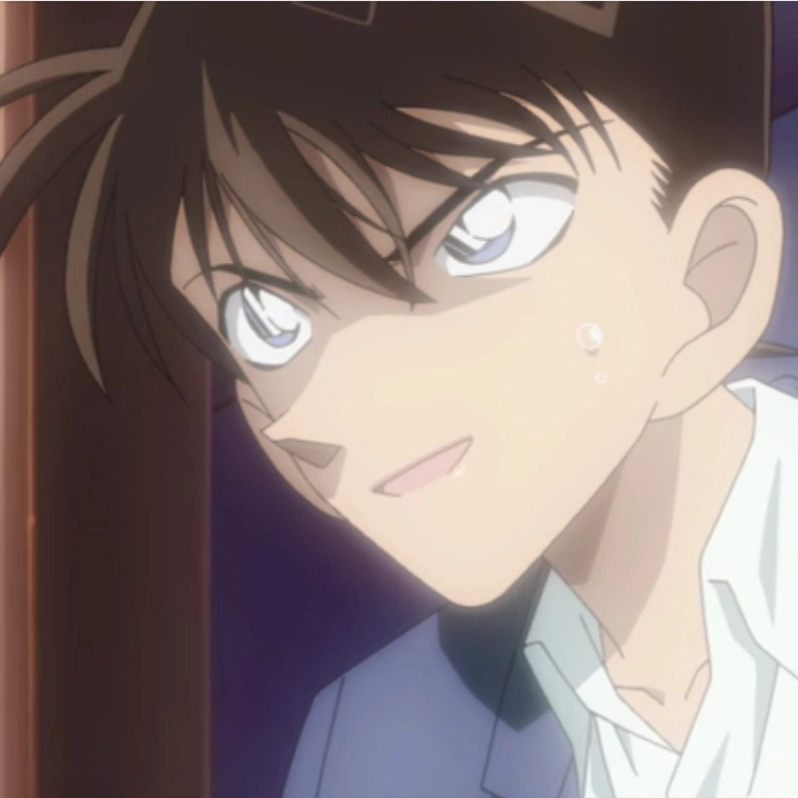 Hình của Kudo Shinichi luôn thu hút mọi ánh nhìn
