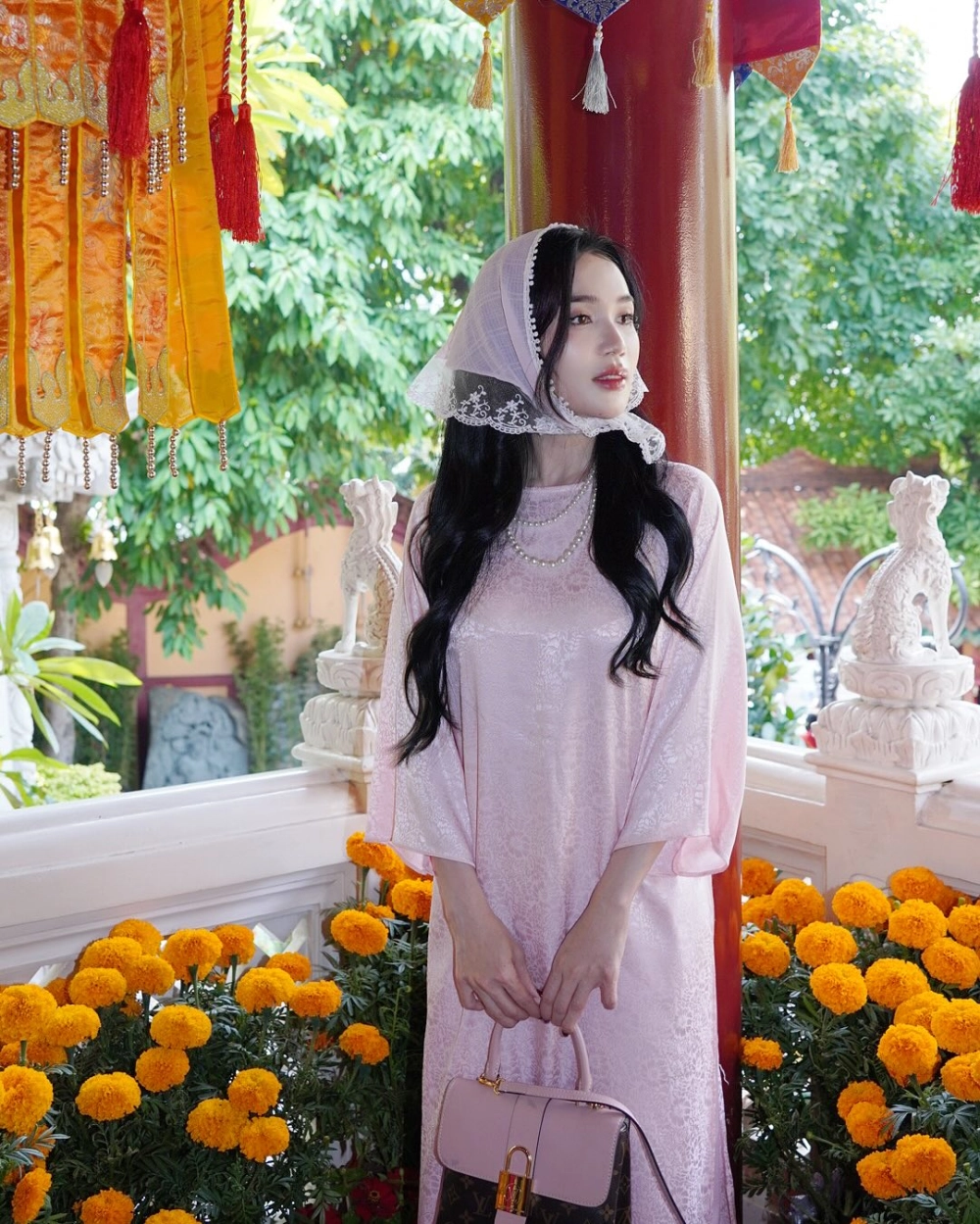 Khoảnh khắc cá tính giúp giải đáp Sĩ Thanh là ai