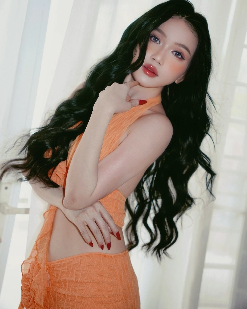 Ảnh MV đầy cảm xúc cho lời bài hát Sĩ Thanh lời hứa nhạt nhòa