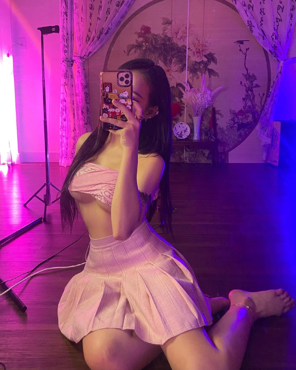 Nét dịu dàng nổi bật trong ảnh gái bikini trung quốc