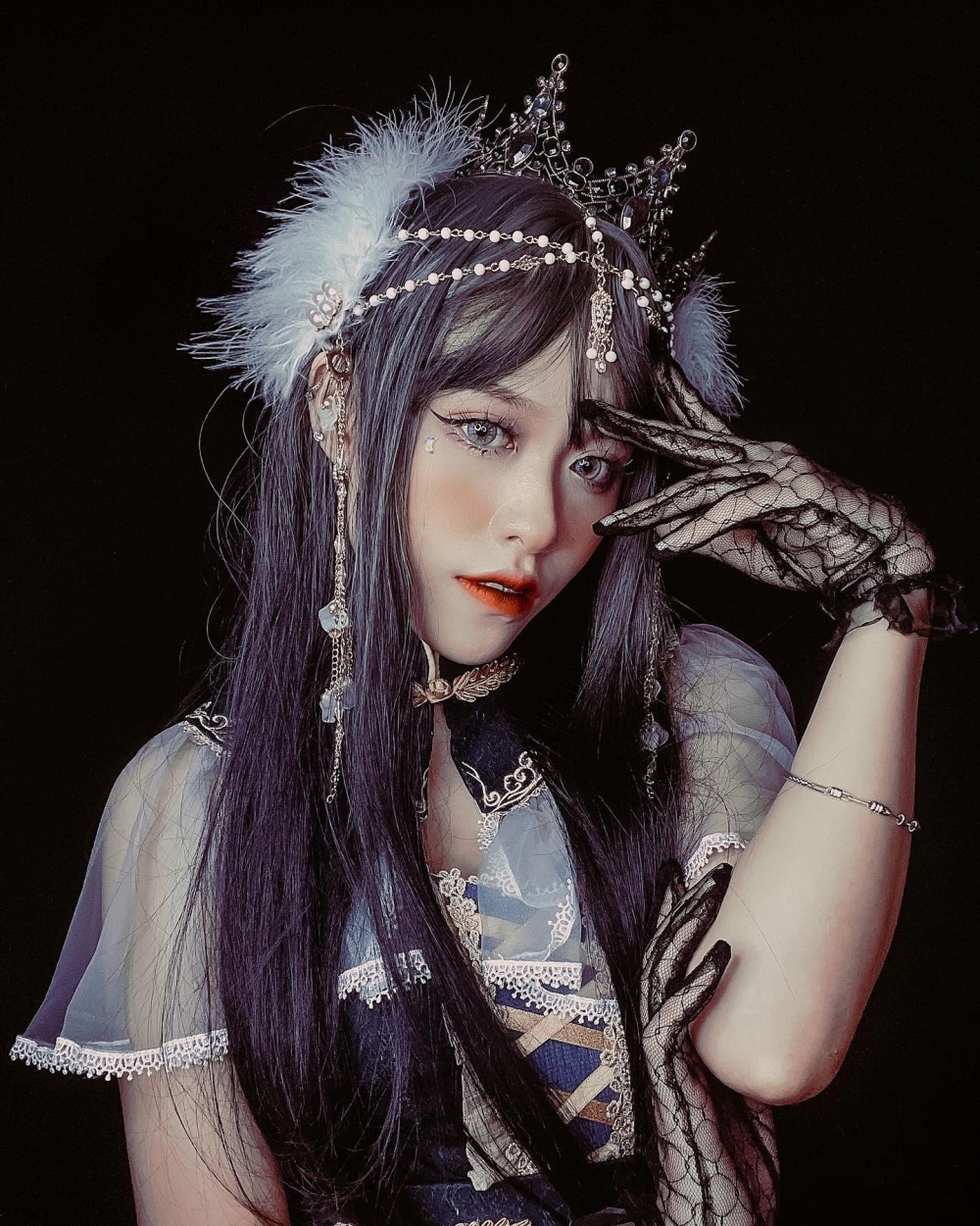 Hình ảnh khiến fan tò mò Trà Đặng sinh năm bao nhiêu