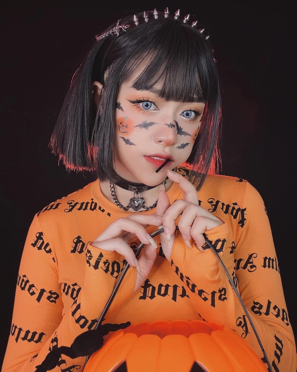 Visual đáng yêu ghi lại khoảnh khắc Trà Đặng đi đẻ