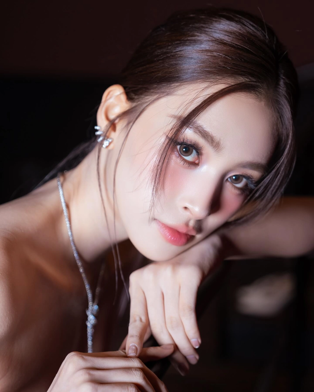 Vẻ đẹp đỉnh cao qua hình nền girl xinh 4K đẹp nhất