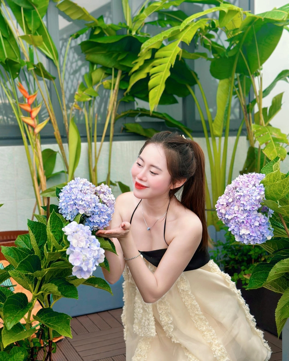 Khoảnh khắc thân thiết giữa Viên Vibi và Việt Phương Thoa