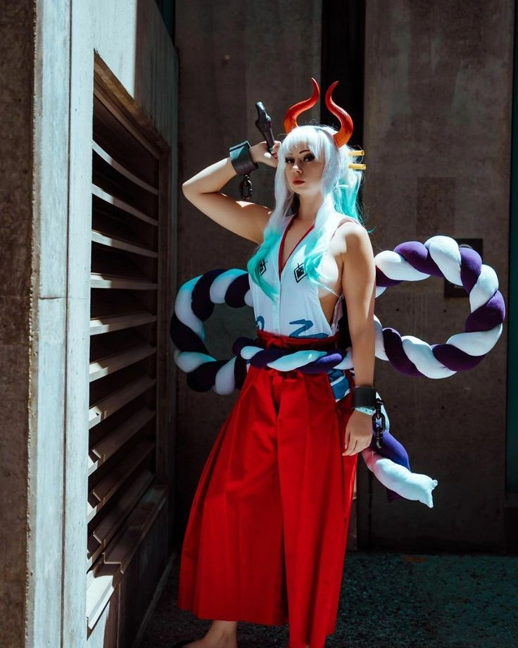 Cosplay Yamato hóa thân mạnh mẽ và cuốn hút