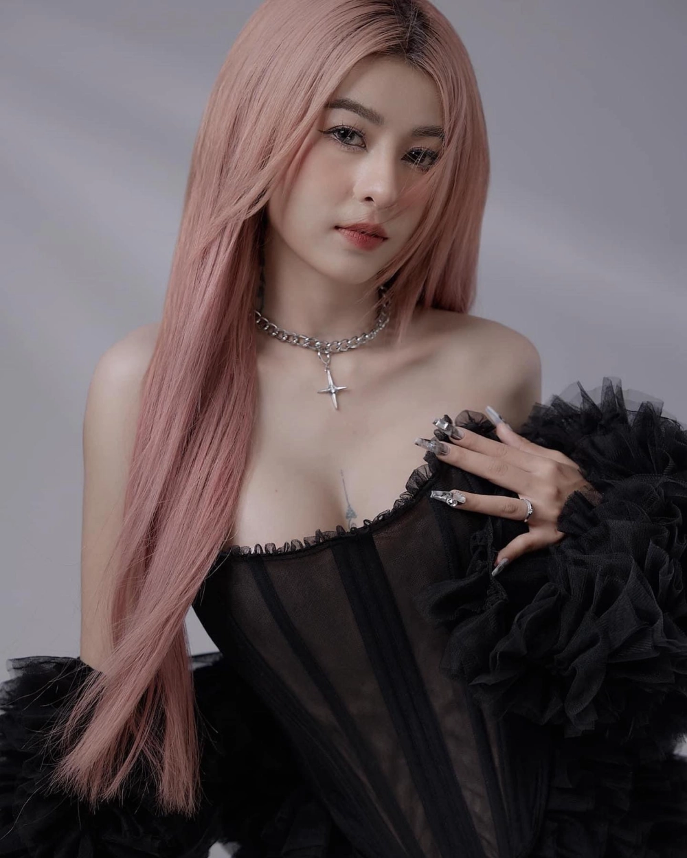 Góc bình dị cùng tiếng đàn mộc mạc từ Cẩm Tiên đàn guitar