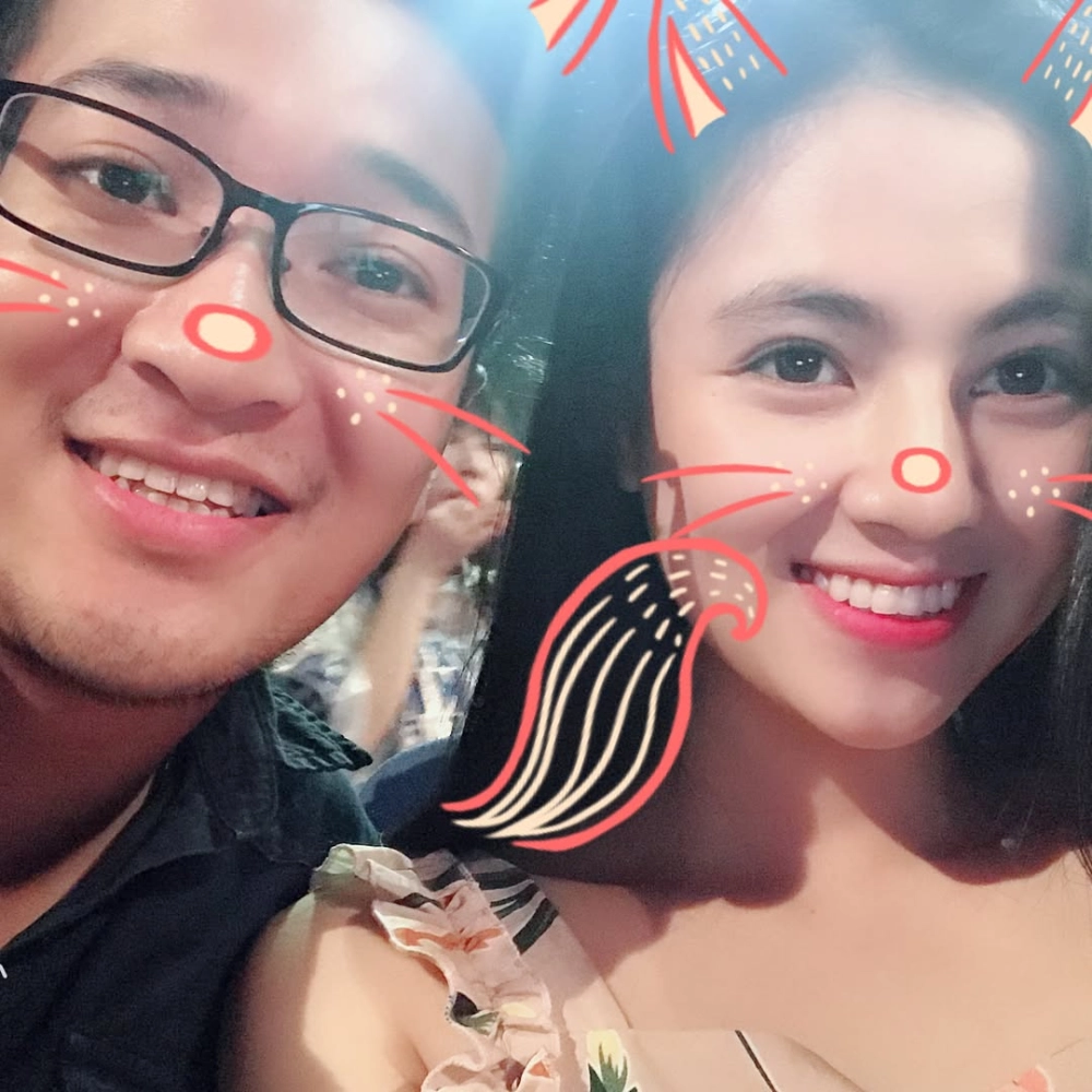 Vóc dáng nổi bật được tiết lộ qua diễn viên Việt Hoa chiều cao