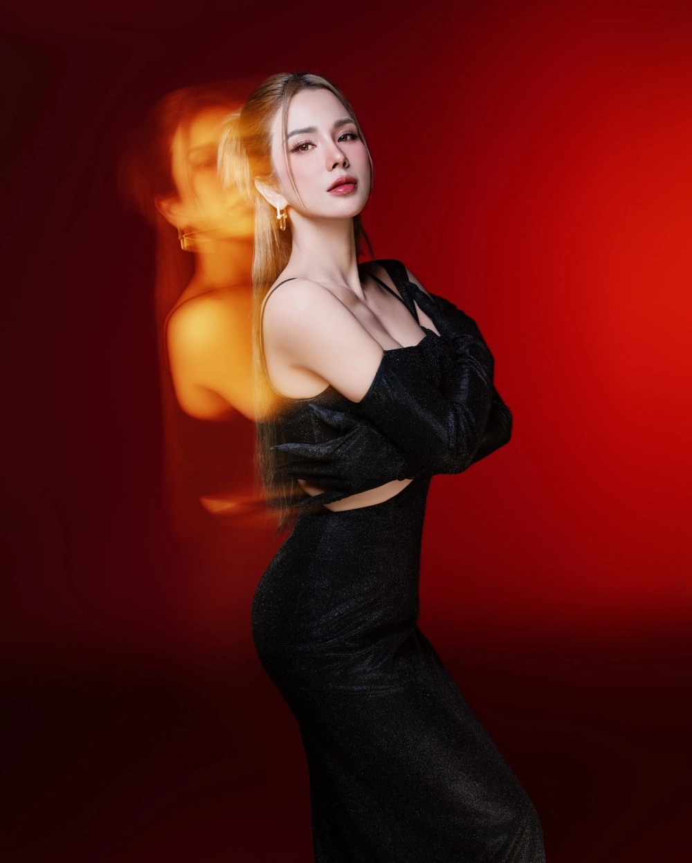 Ảnh ngọt ngào hé lộ tên thật Diệp Lâm Anh