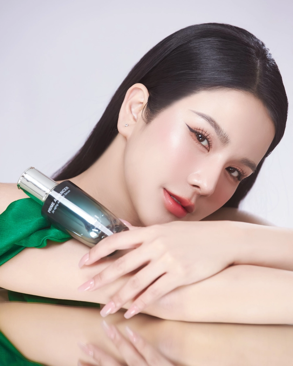 Góc chụp chuyện trò khi MC Diệp Lâm Anh