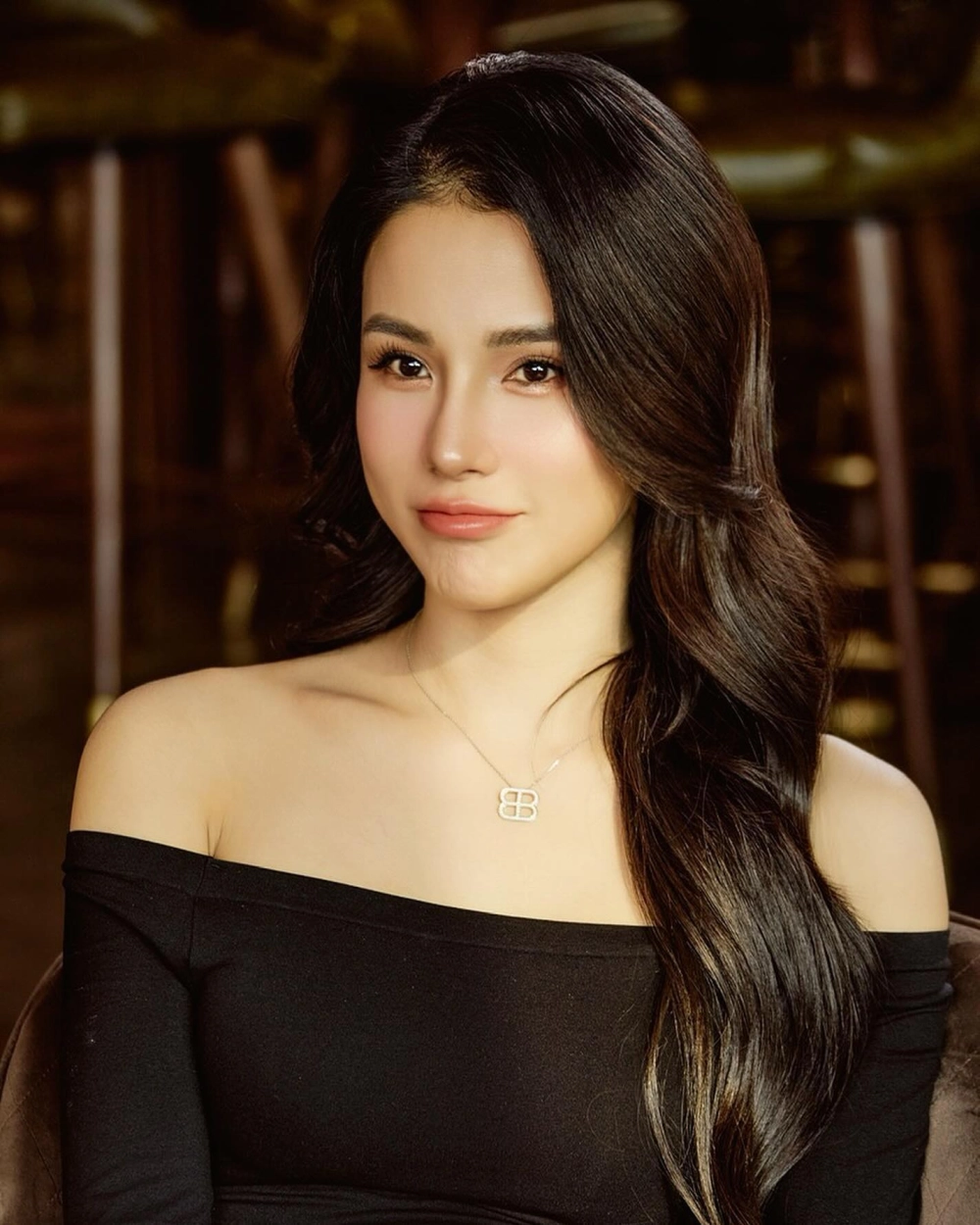 Phong cách động đầy năng lượng với khoảnh khắc Diệp Lâm Anh nhảy