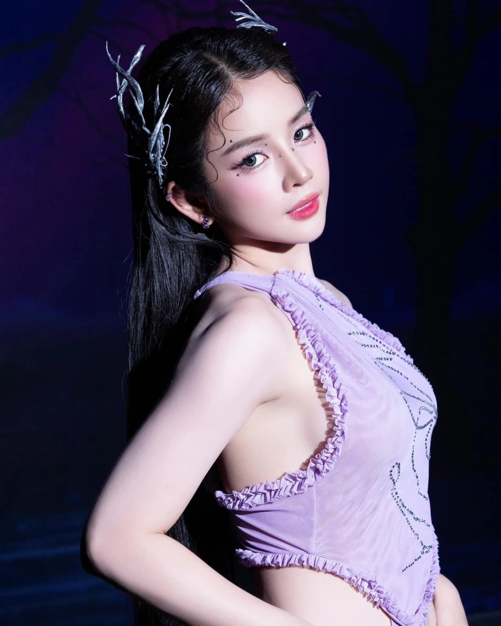 Đây chính là mẫu cô gái xinh xắn dễ thương ai cũng muốn làm quen