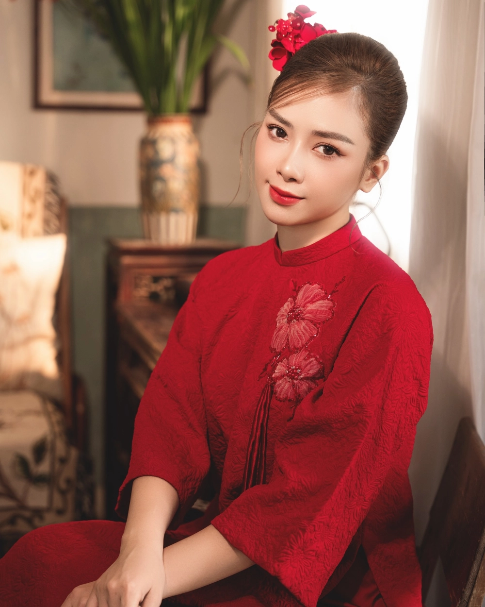 Ảnh song ca đầy cảm xúc cùng Anh Khoa trong Chiếc Khăn Piêu.