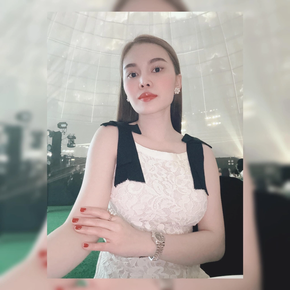 Ảnh trữ tình dịu lạnh từ chờ đông Giang Hồng Ngọc