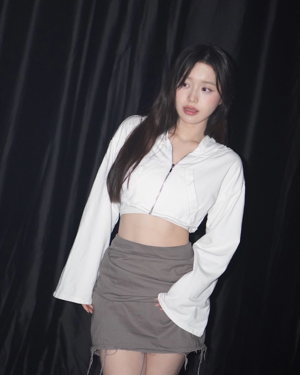 Tổng hợp hình ảnh gắn liền với các Han Sara songs nổi bật