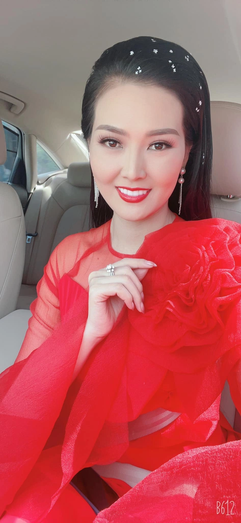 Tính đến nay, hoa hậu Kim Thoa năm nay bao nhiêu tuổi?