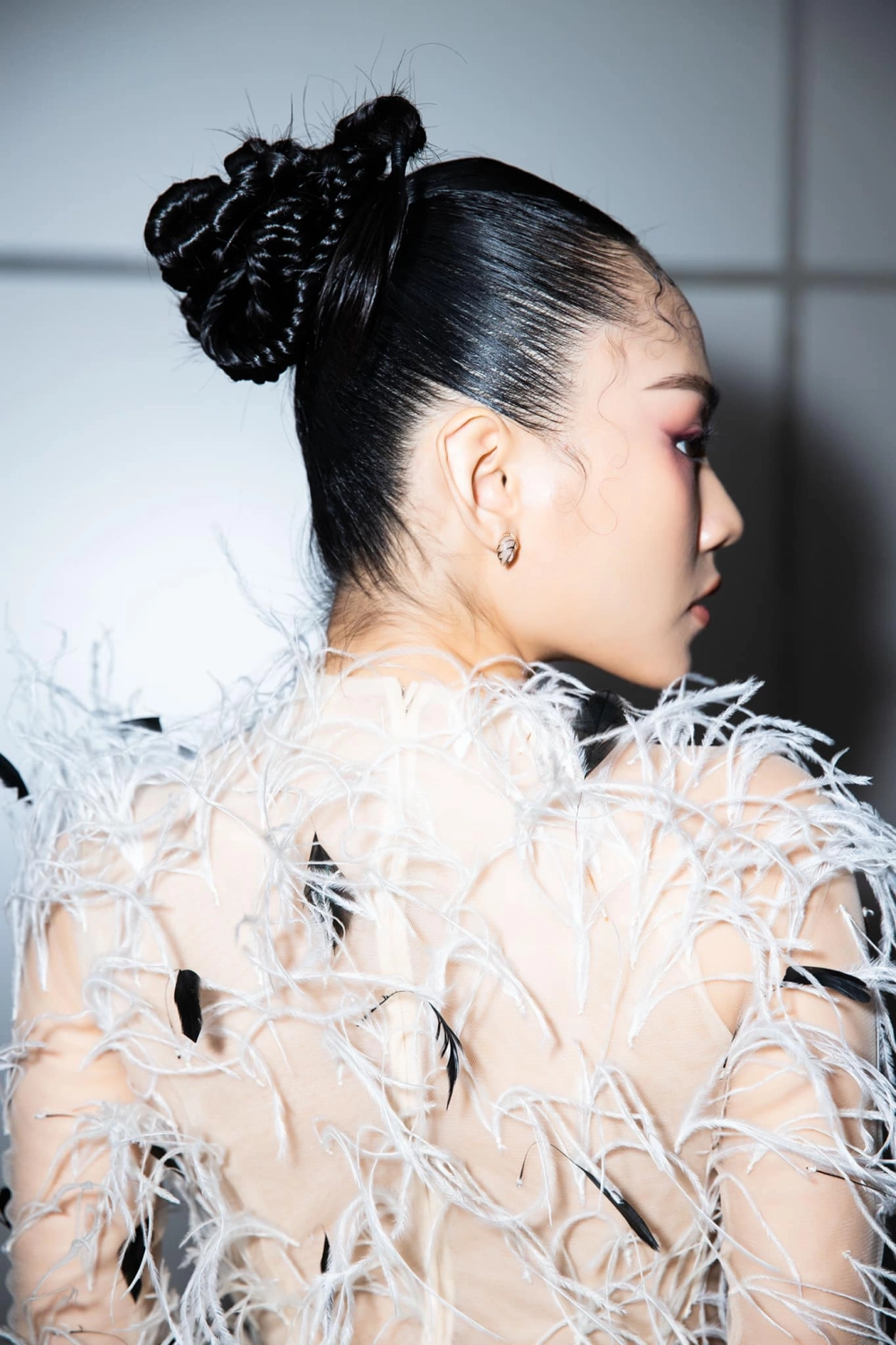 Cô đã thi hoa hậu thế giới như thế nào và vào được top mấy?