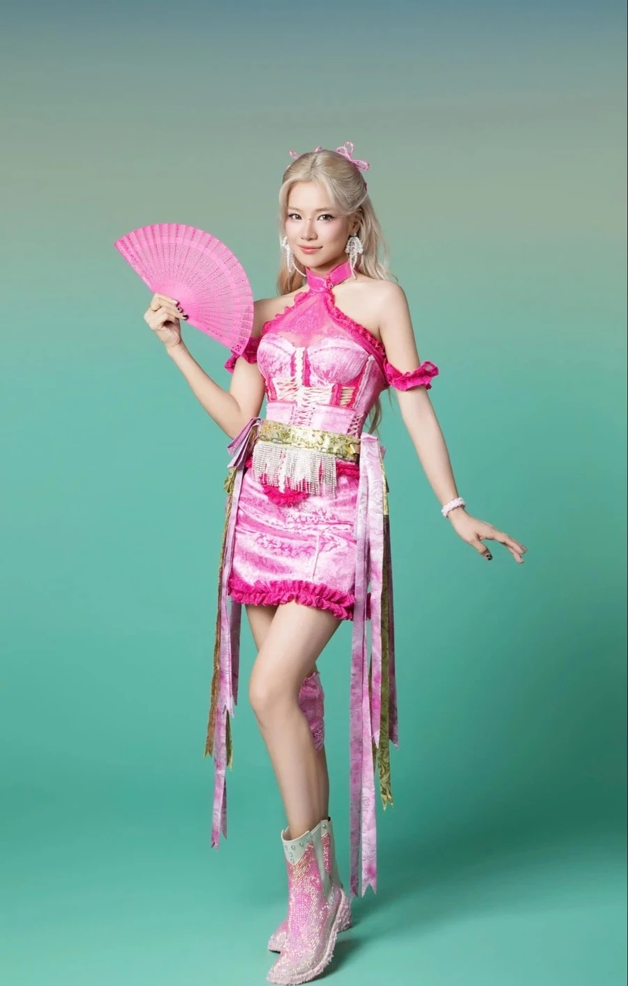 Hình ảnh thời thi tài năng của Hoàng Yến Chibi học viện ngôi sao