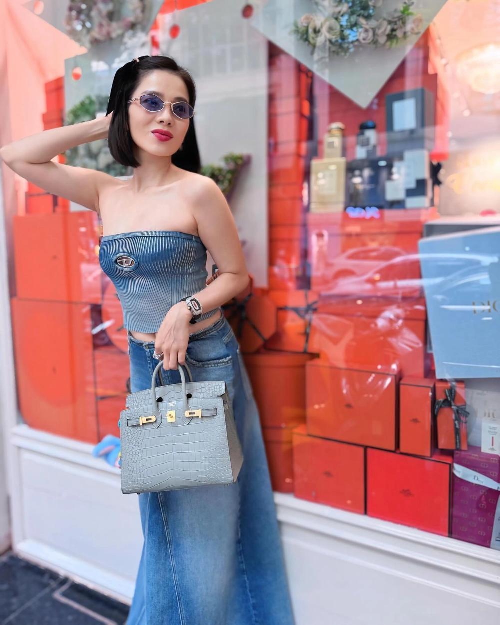 Visual quyến rũ, đậm chất ngọt ngào của Lệ Quyên