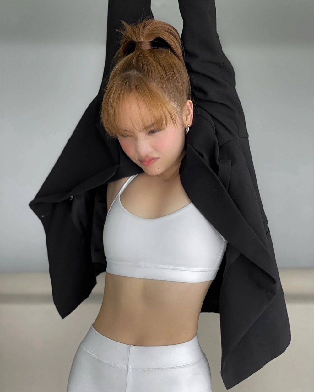 Thỏa sức ngân nga cùng karaoke Miu Lê cực chill