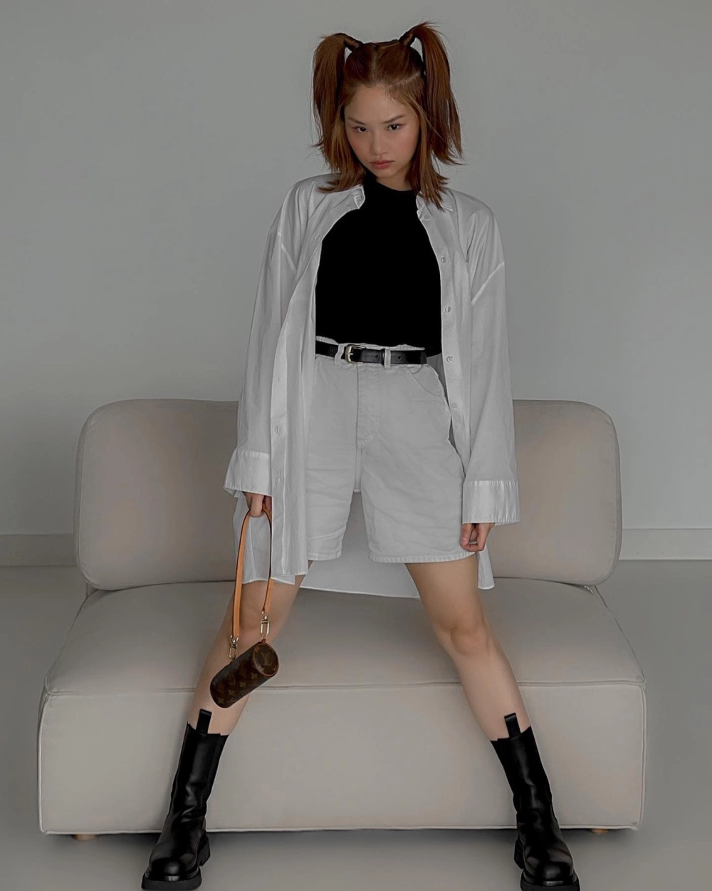 Ca từ sâu lắng trong bản hit em nhớ anh Miu Lê