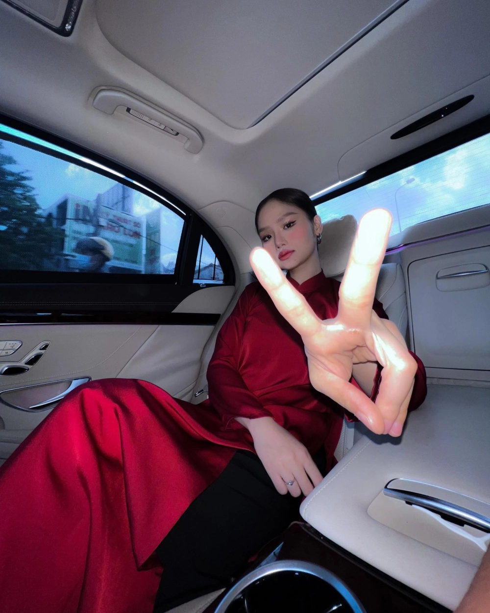 Trở lại tuổi thơ với giấc mơ thần tiên Miu Lê dịu dàng