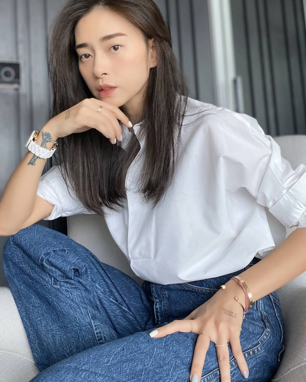 Visual mạnh mẽ, cá tính của Ngô Thanh Vân