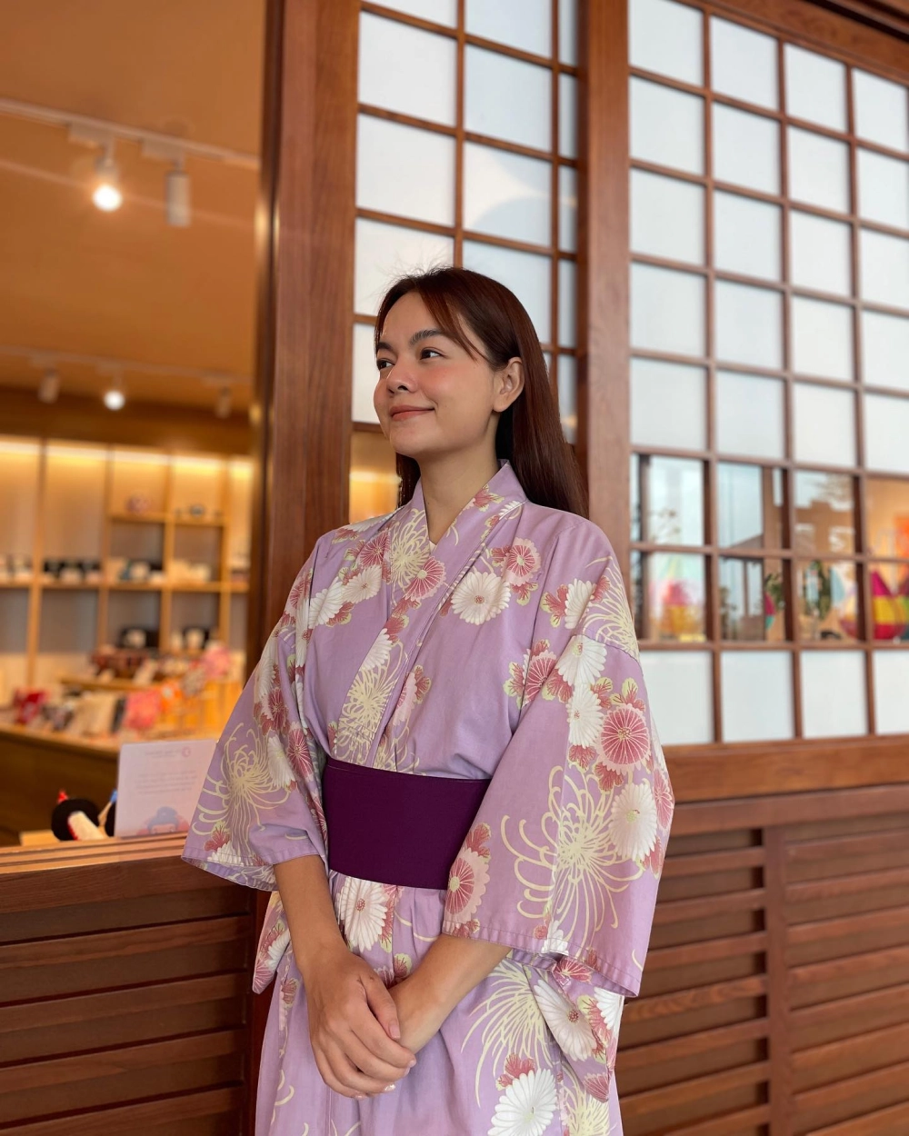 Hình ảnh dịu dàng và đậm chất riêng của Phạm Quỳnh Anh