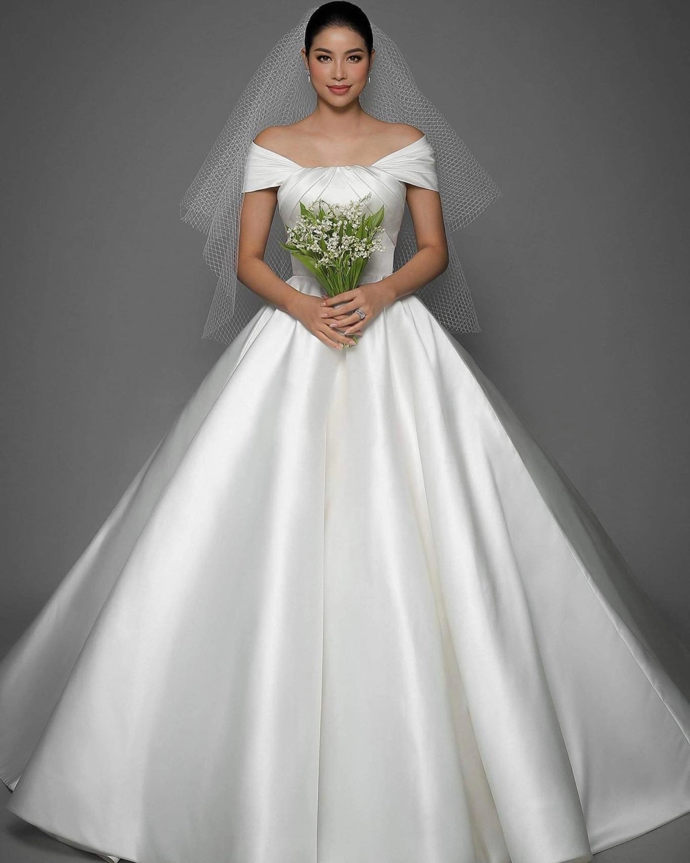 Hình ảnh đời thường của hoa hậu Phạm Hương tại Mỹ đầy hạnh phúc